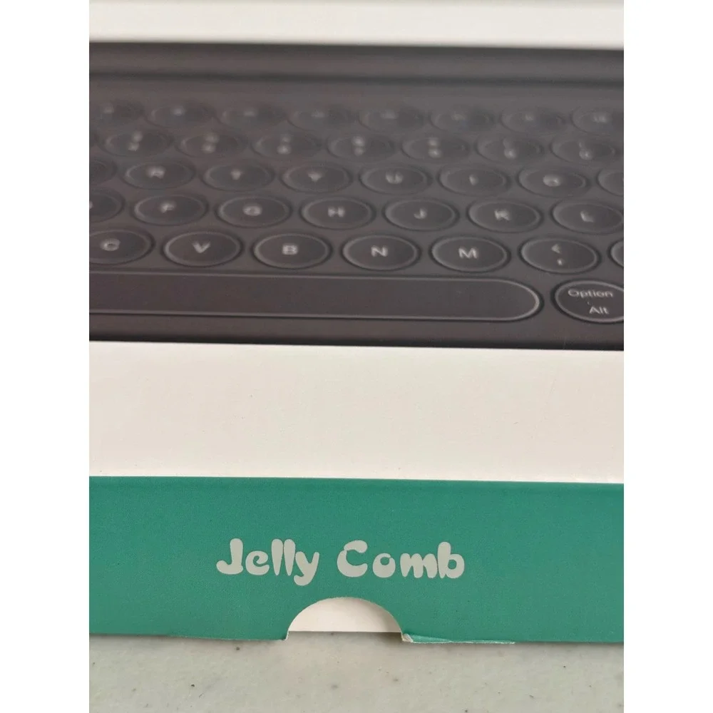 Jelly‎ Comb Multi-Device Bluetooth Keyboard Black in Logitech K480 Box New
